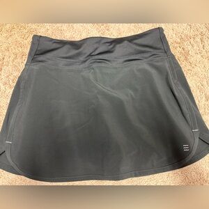 Free fly skirt